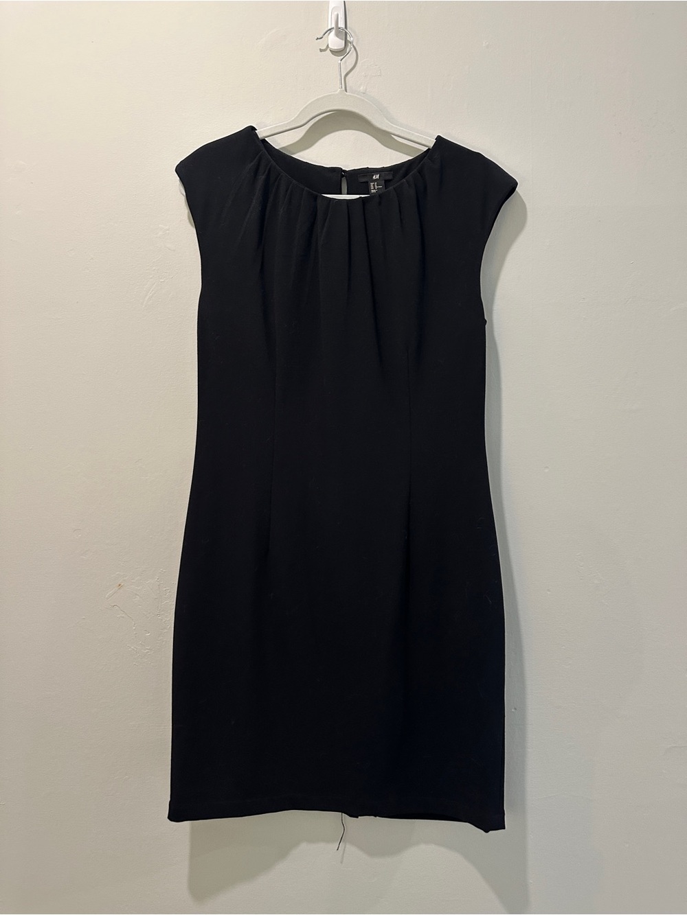 H&M Black Cap-Sleeve Midi Sheath Dress